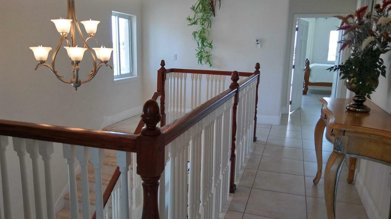 Mediterranean Three Story Beach Townhouse St. Pete Beach Ngoại thất bức ảnh