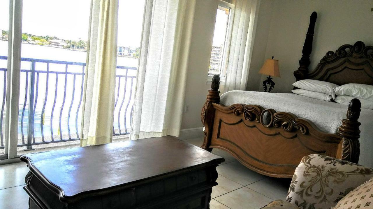 Mediterranean Three Story Beach Townhouse St. Pete Beach Ngoại thất bức ảnh
